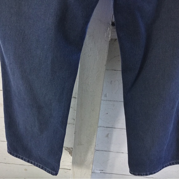 Men’s IZOD Jeans - Picture 10 of 15